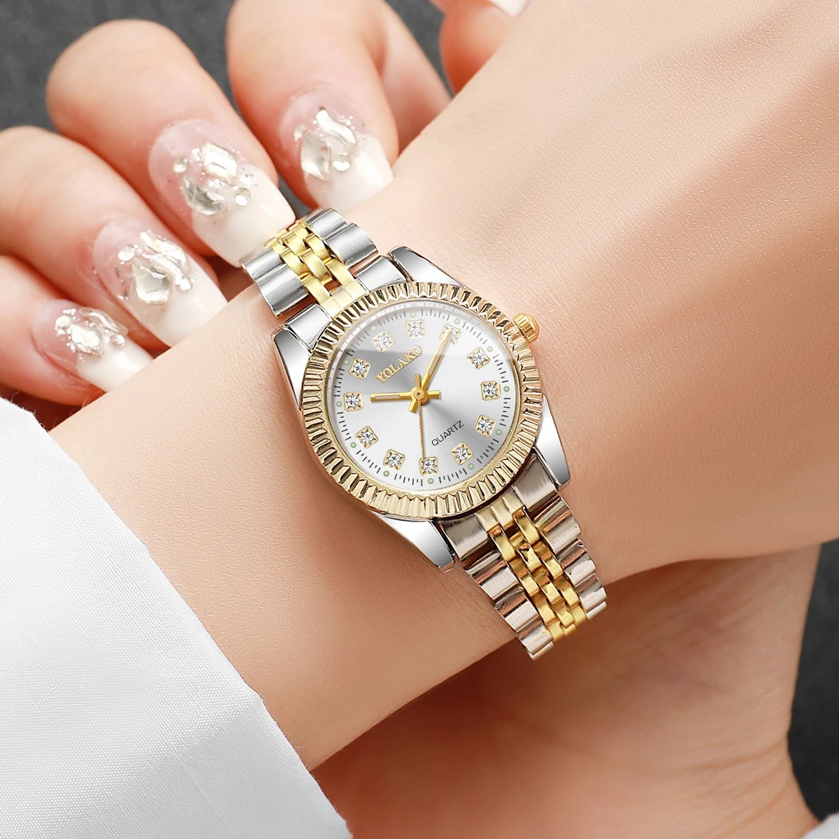 Reloj de cuarzo con diamantes  - Luxury Watch Case Travel reseña y precio